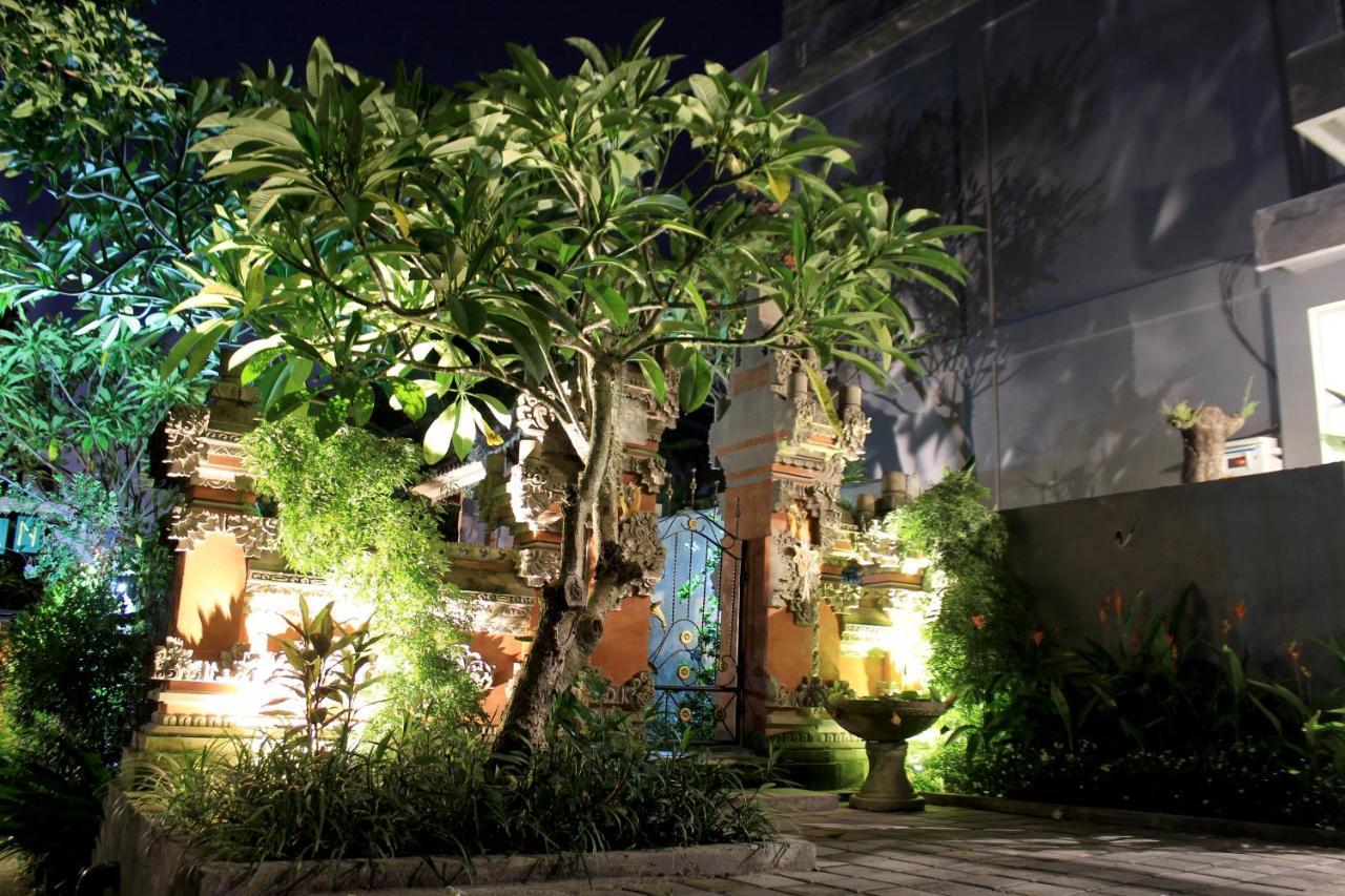 Euforia Guest House Canggu Exteriör bild
