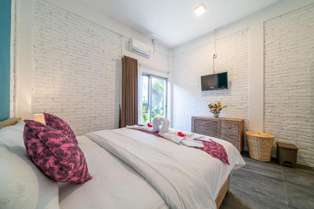 Euforia Guest House Canggu Exteriör bild