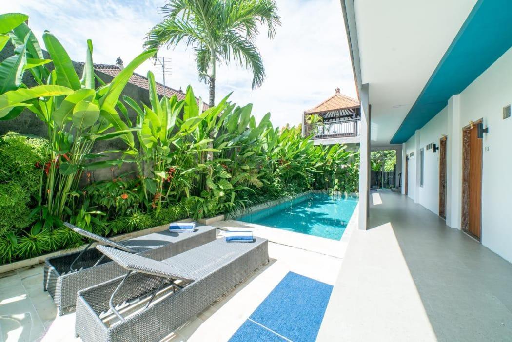 Euforia Guest House Canggu Exteriör bild