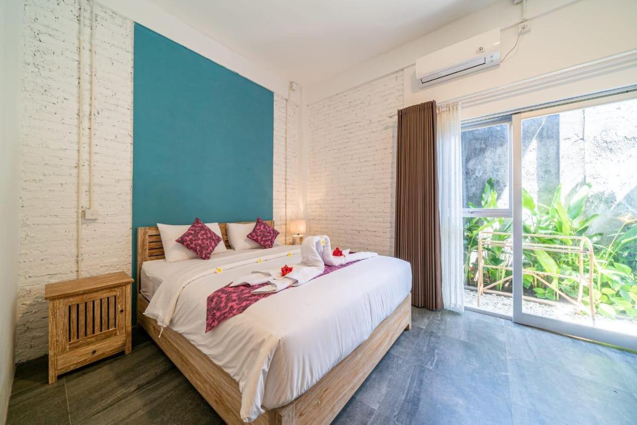 Euforia Guest House Canggu Exteriör bild